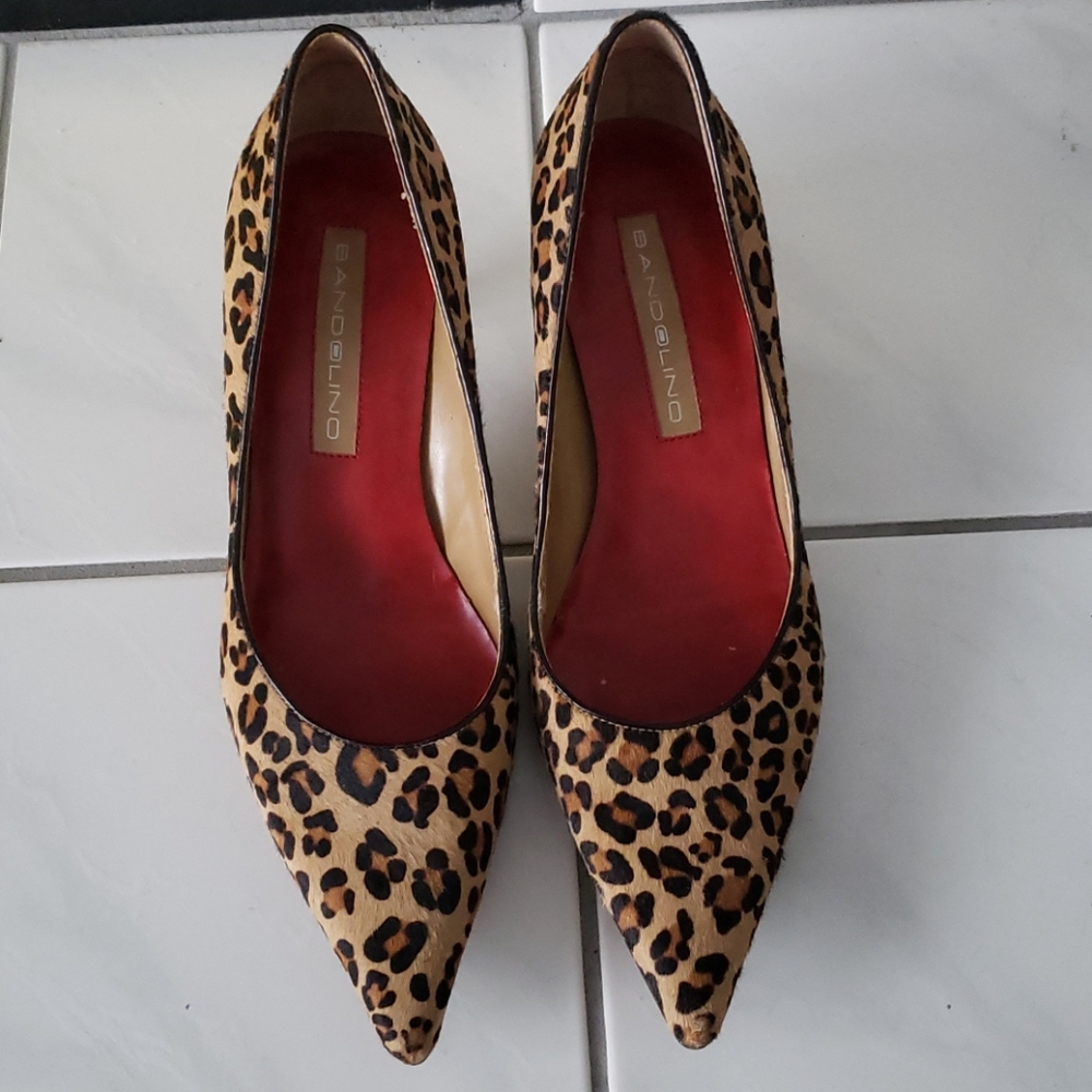 Leppard print Bandolino kitten heal shoes